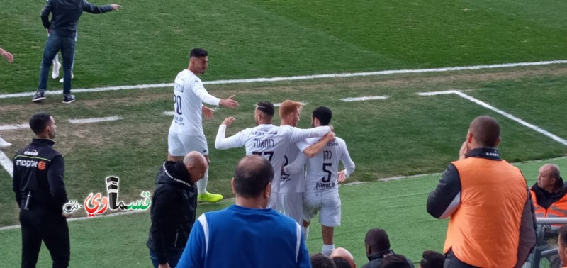  مريم وزينة للرئيس الأمريكي ترامب : غلبنا ملبس 2-1 ولن نخرج من هذه البلاد ... وسنبقى في الممتازة بالغصب عنك